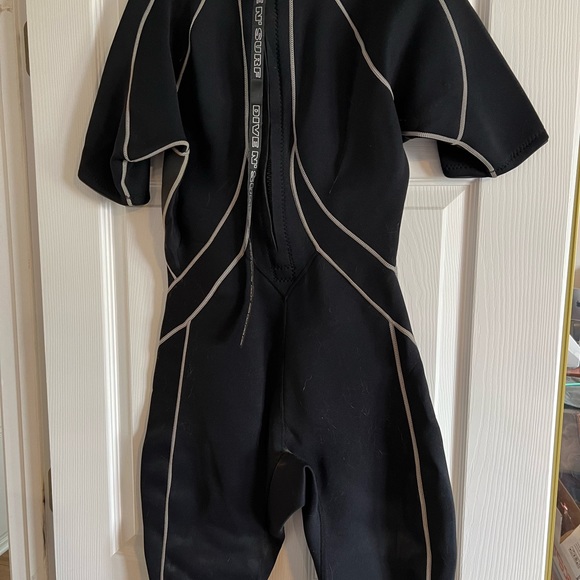 Dive ‘N Surf Partial Wetsuit. Size M. - Picture 4 of 10